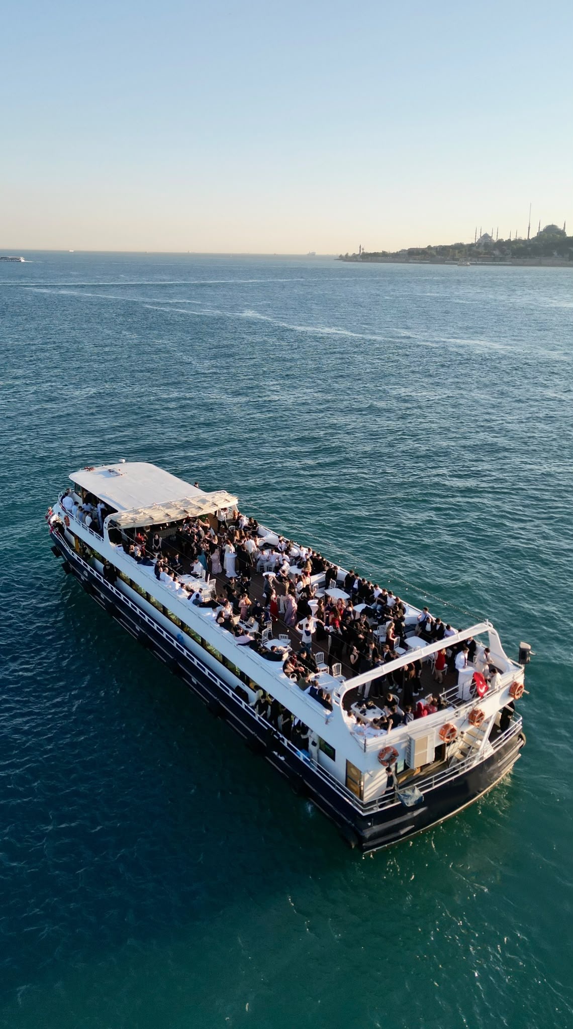 Go 1261 - Day Cruise Ship - 35m
