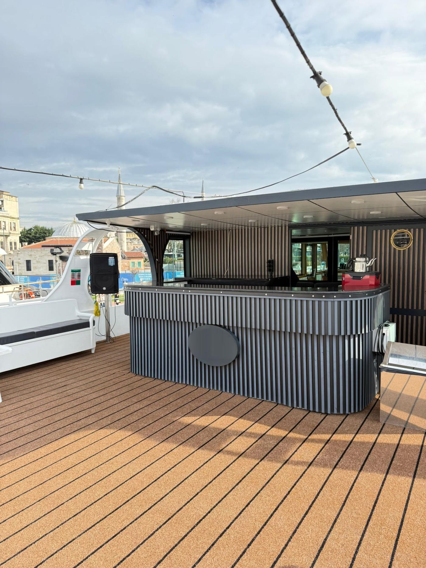 Go 1261 - Day Cruise Ship - 35m