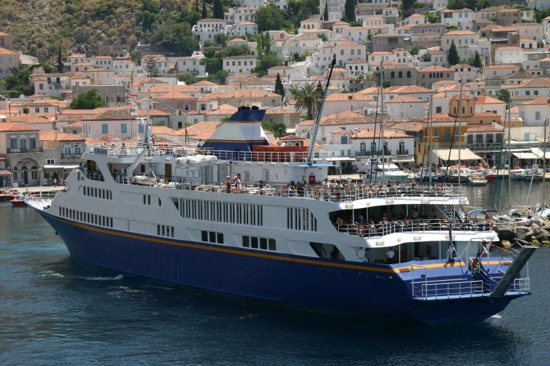 Go 0125 - Day Cruise Ship - 77m