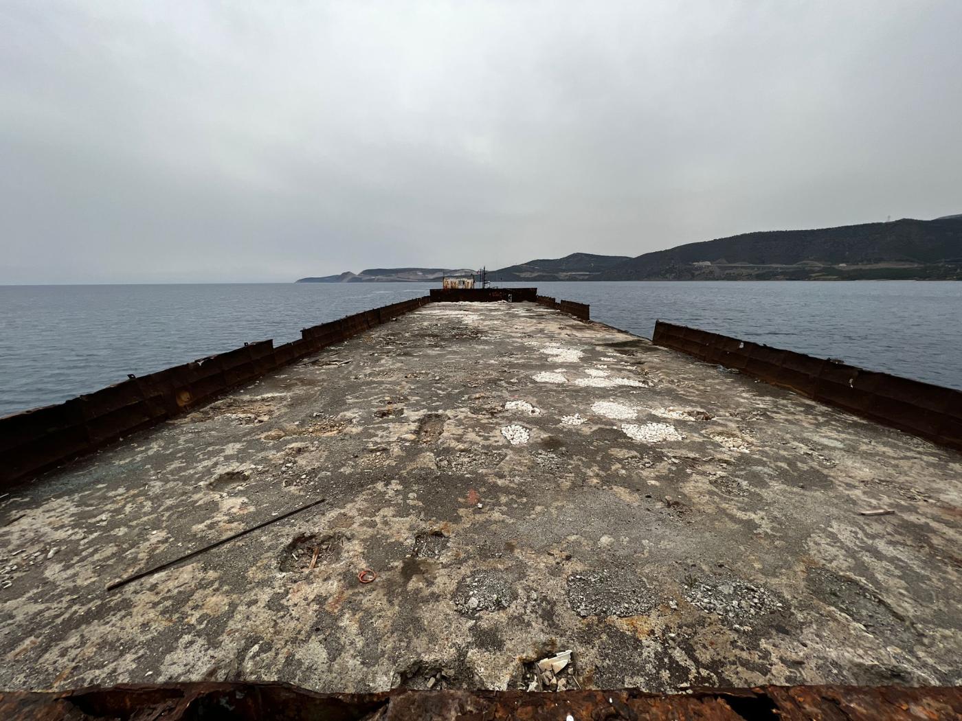 Go 1517 - Flat top deck barge - 92m