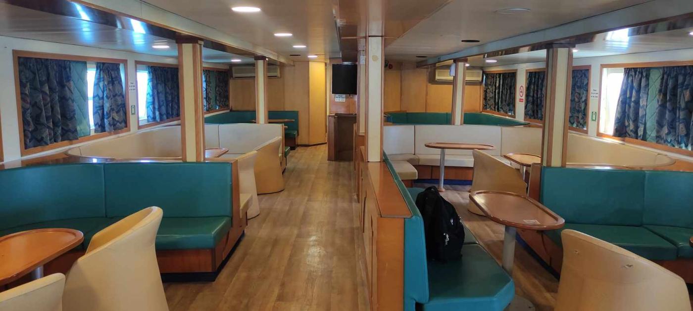 Go 1536 - Day Cruise Ship - 42m