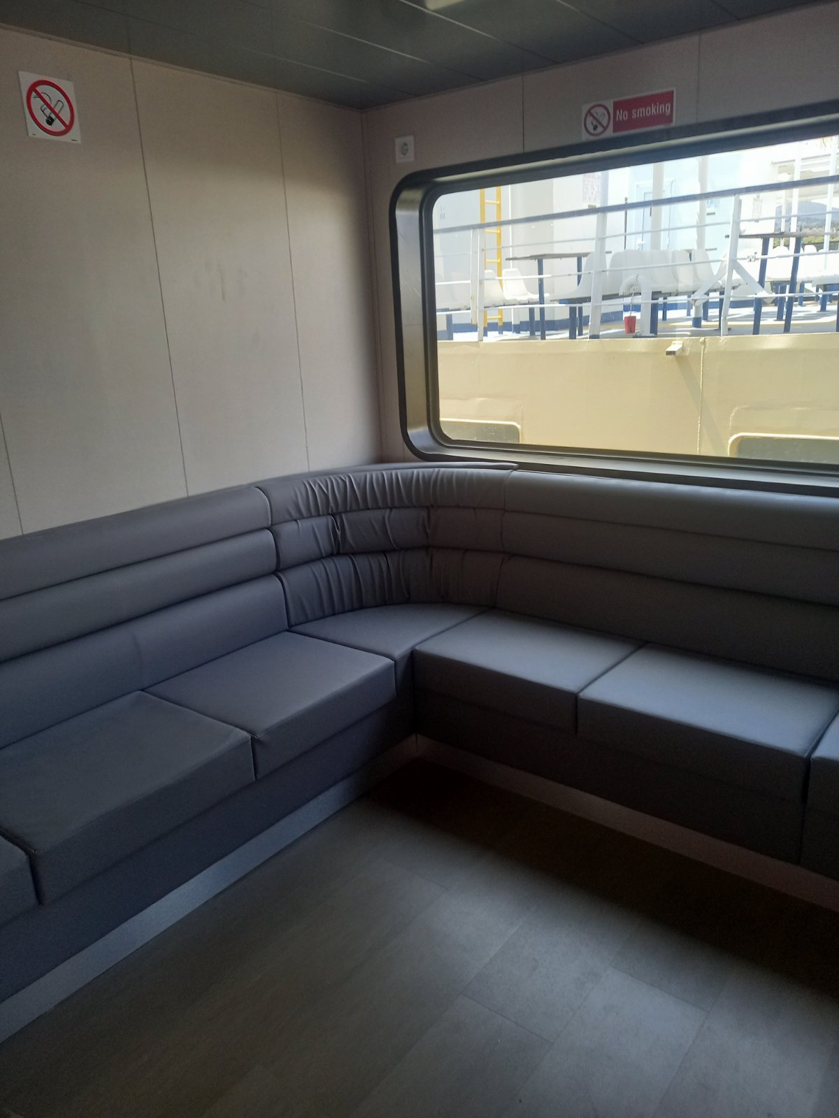 Go 1559 - Double Ended Ferry - 75m