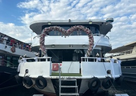 Go 1581 - Day Cruise Ship - 21m