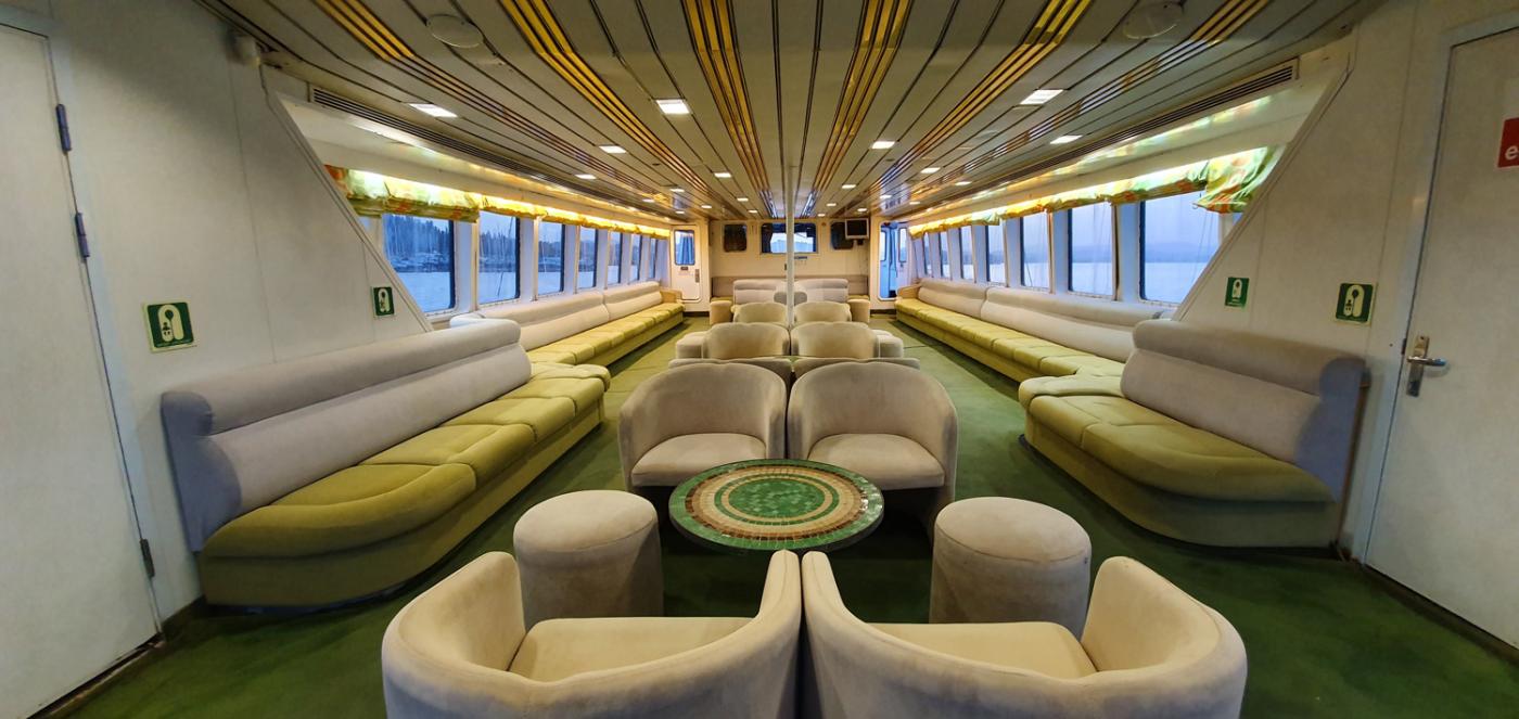 Go 1583 - Day Cruise Ship - 40m