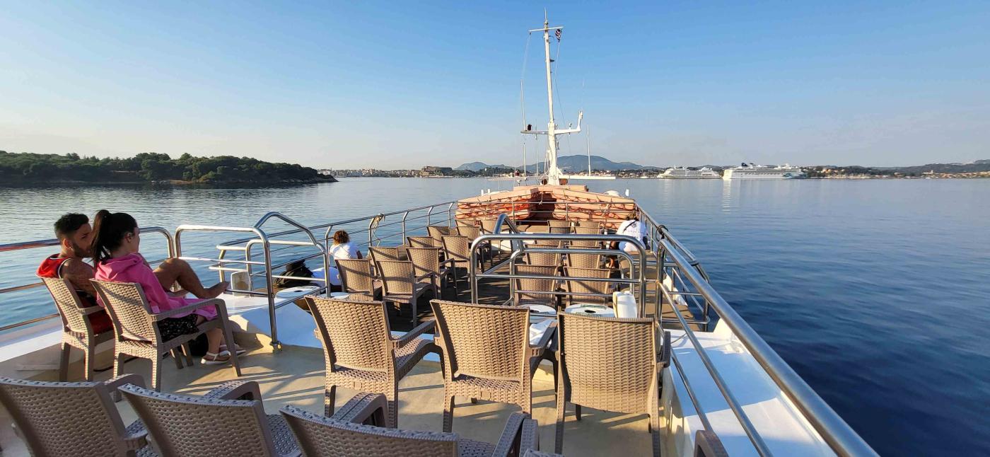 Go 1583 - Day Cruise Ship - 40m