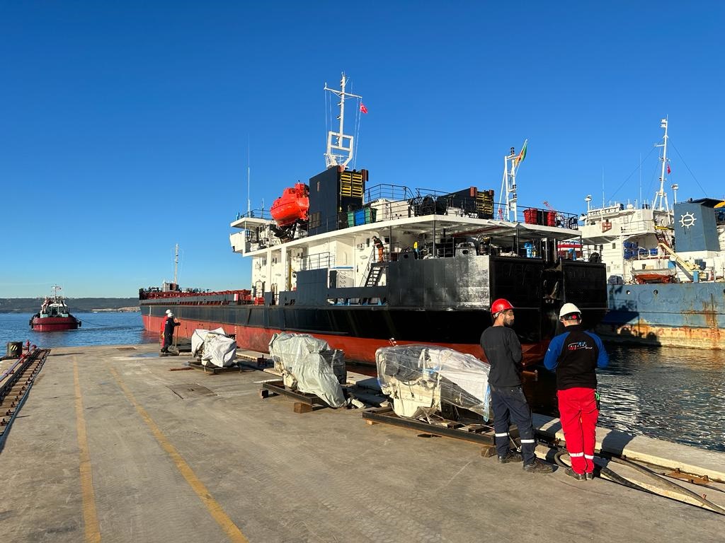 Go 1586 - General Cargo Vessel - 112m