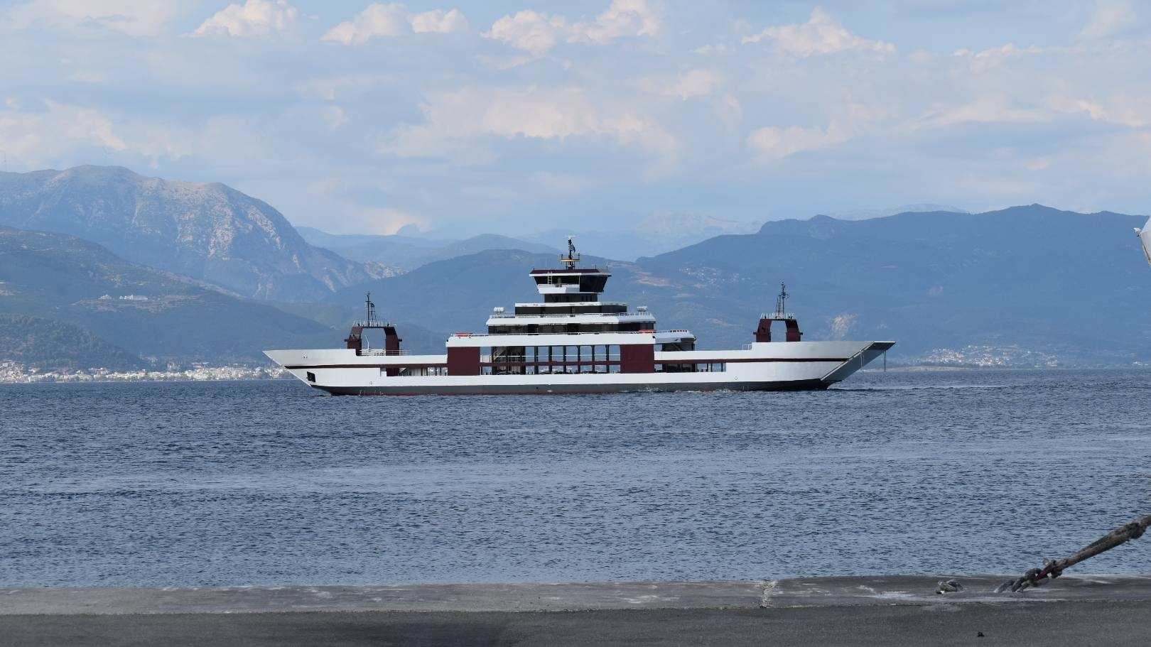 Go 1573 - Double Ended Ferry - 84m