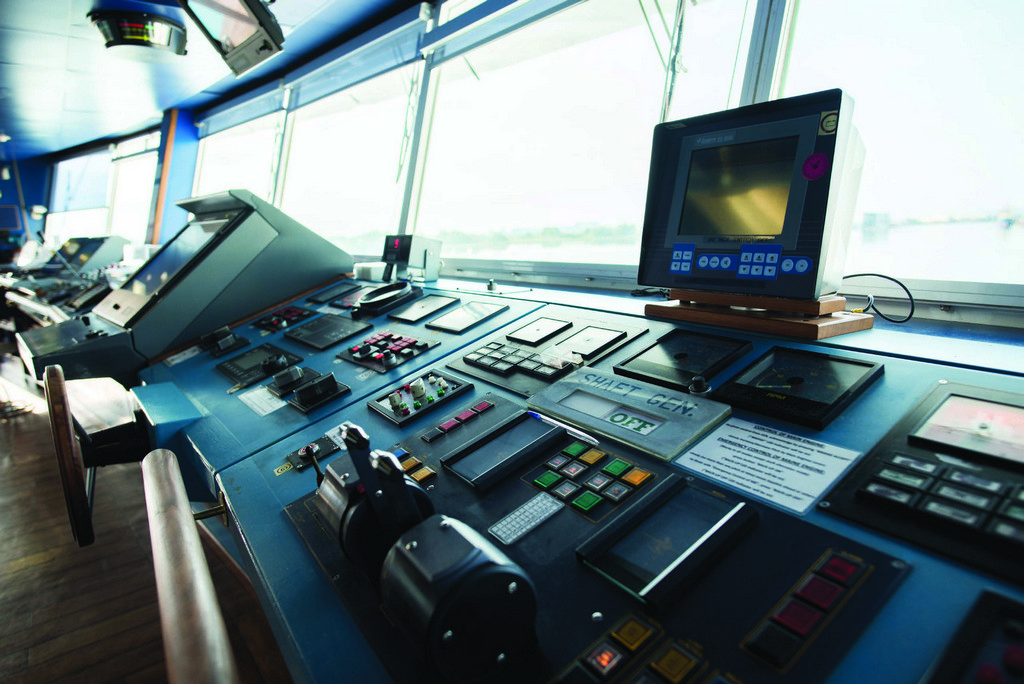 Go 1626 - Night Cruise Ship - 135m