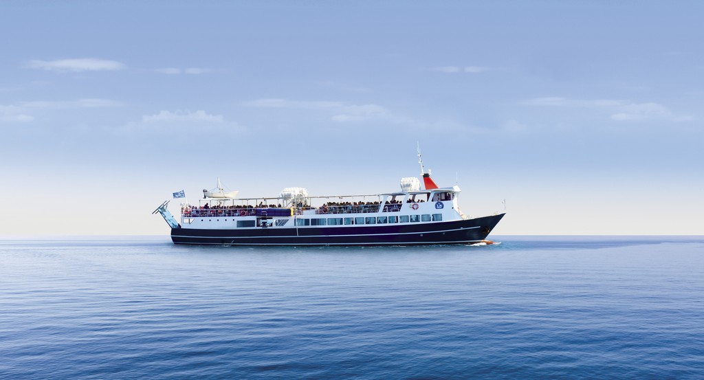 Go 1638 - Day Cruise Ship - 40m