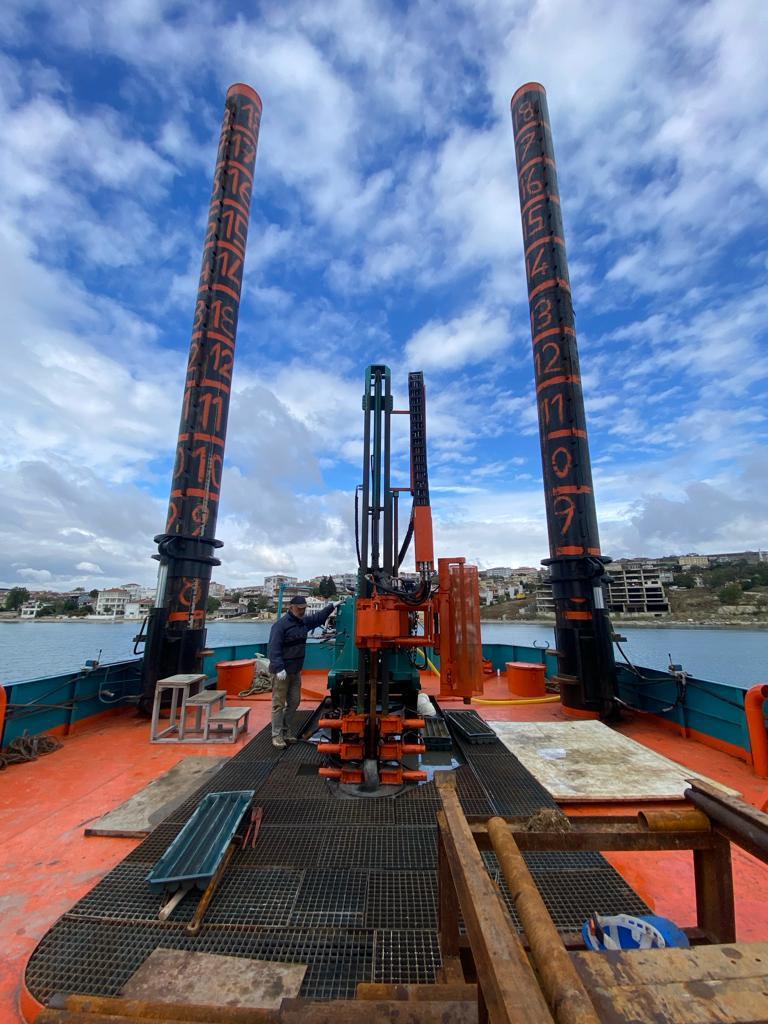 Go 1738 - Self Elevating Work Boat - 23m