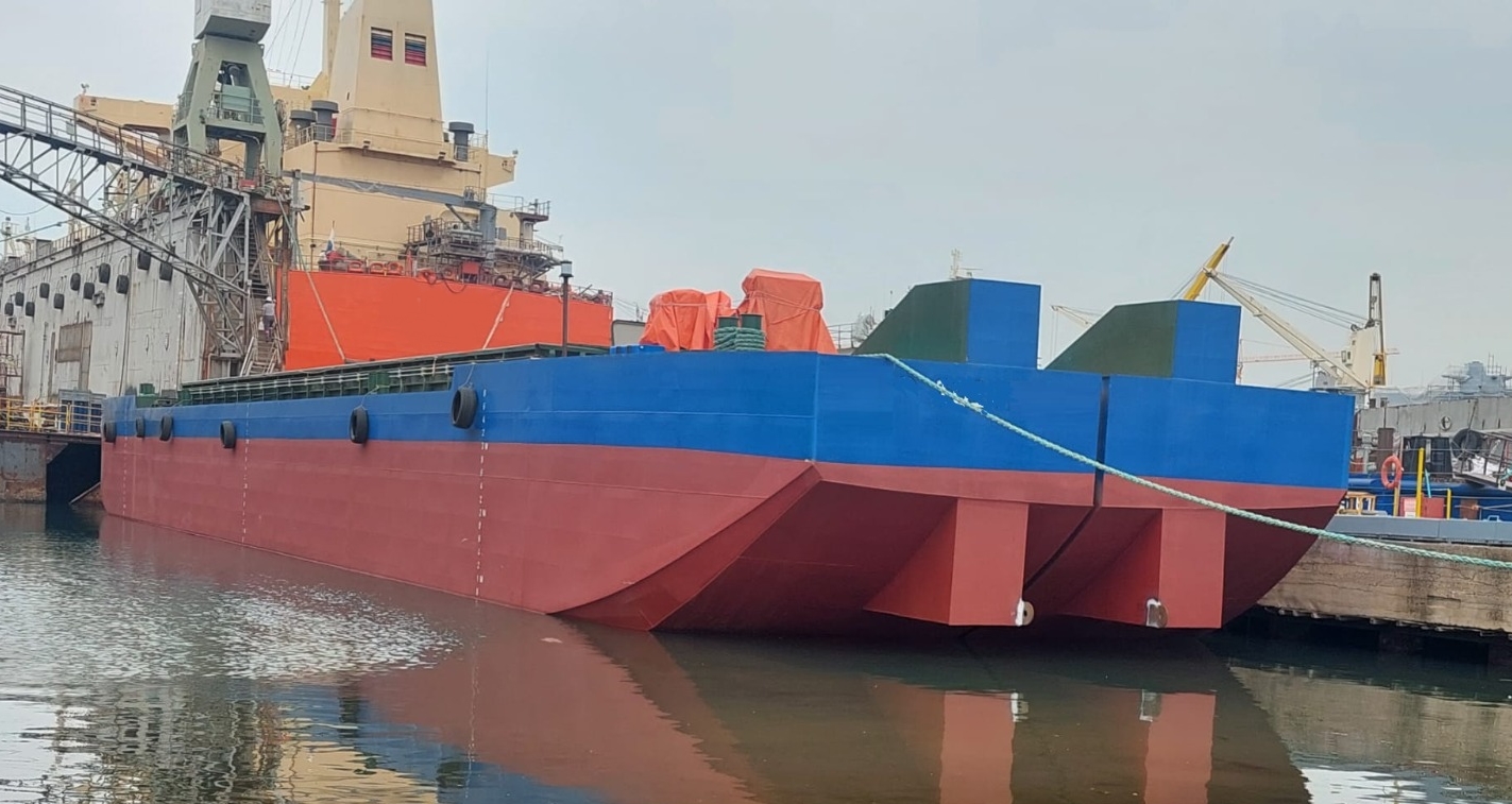 Go 1741 - Split Hopper Barge - 51m