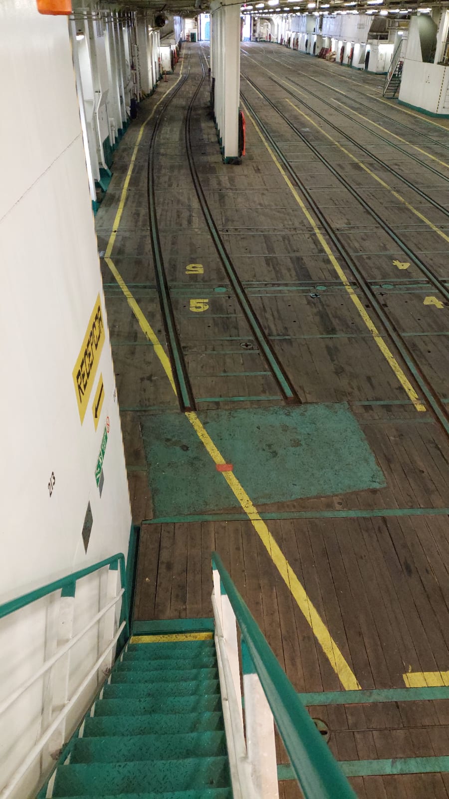 Go 1745 - Night RoPax Ferry - 188m