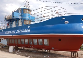 Go 1766 - Day Cruiser / Glass-Bottom boat - 19m
