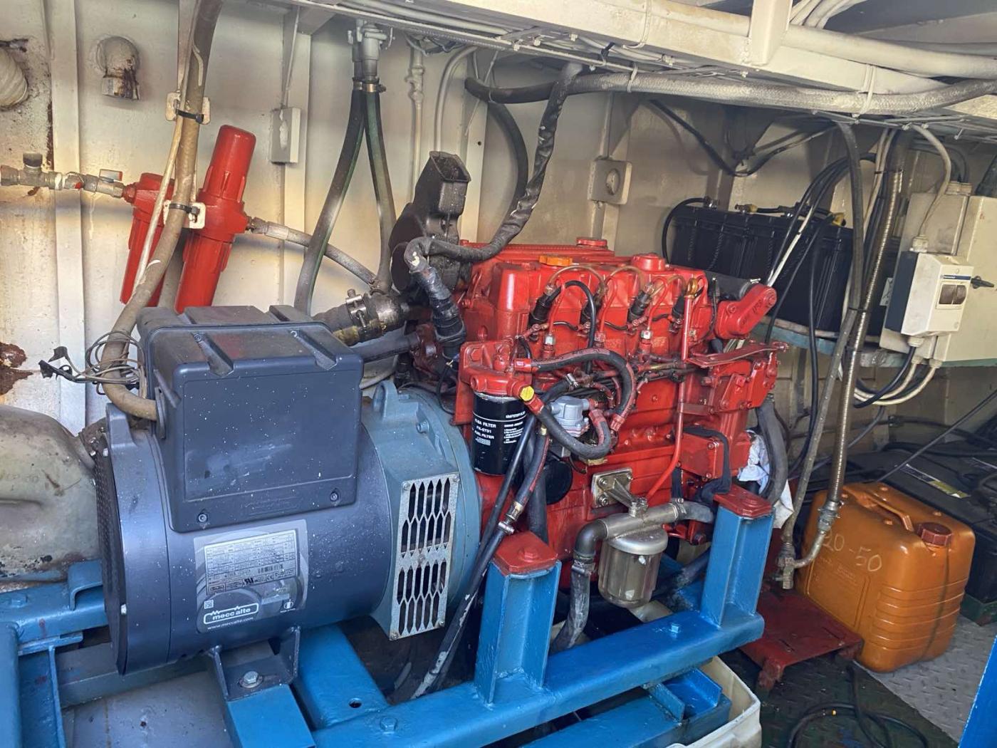 Go 1788 - Diving Support / Workboat - 15m