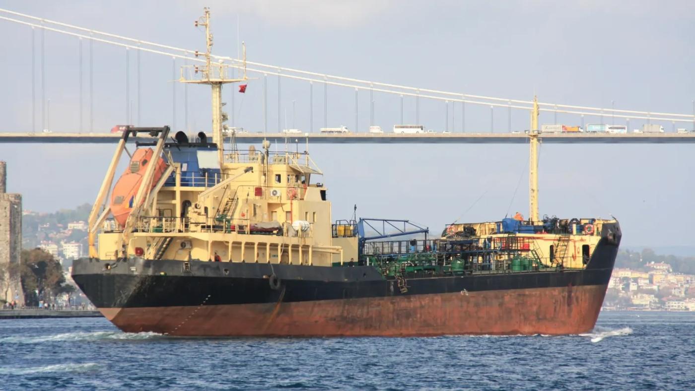Go 1789 - Oil Product Tanker - 77m