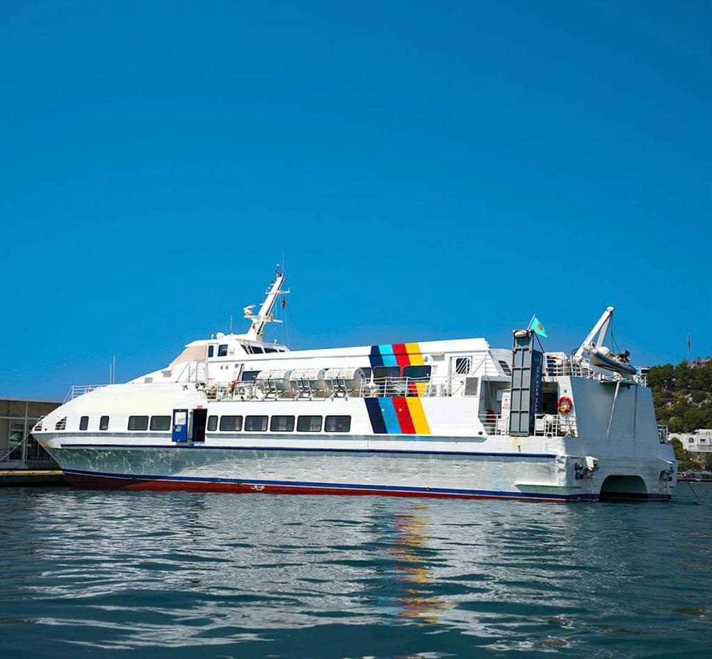 Go 1800 - Passenger Catamaran - 38m