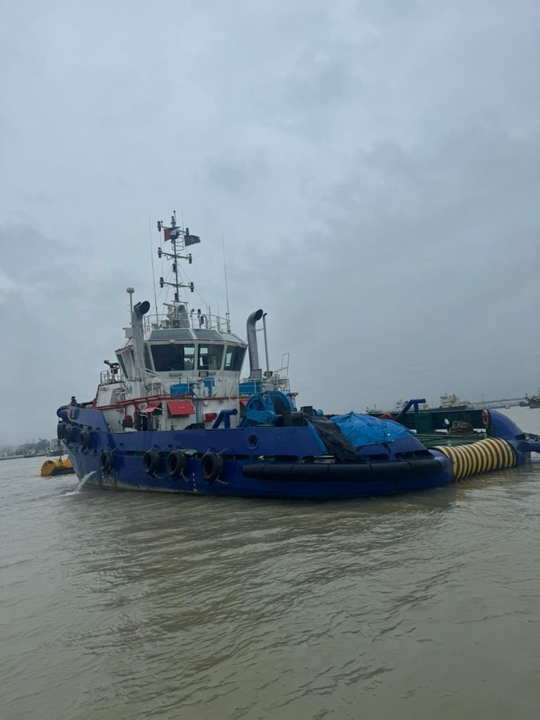 Go 1811- Tug Boat - 32m
