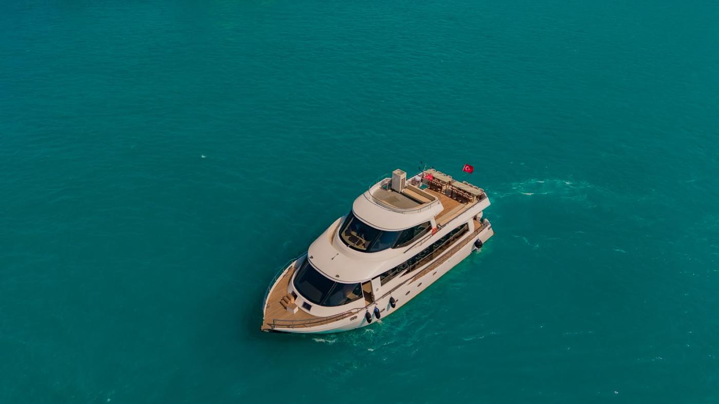 Go 1821 - Day Cruise Ship - 24m