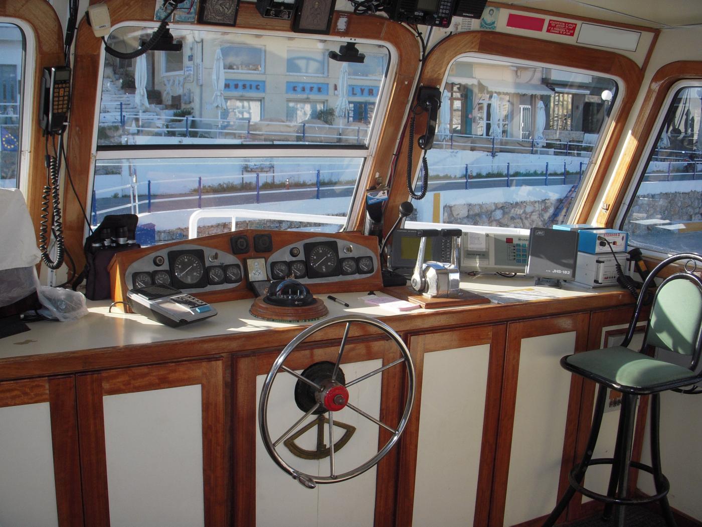 Go 1847 - Day Cruise Ship - 29m