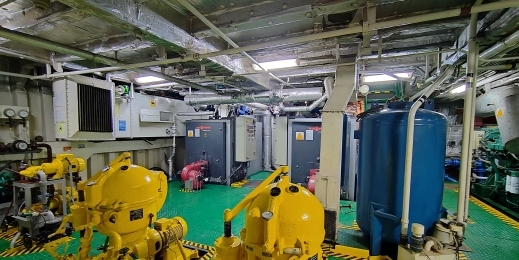 Go 1716 - Accommodation Barge - 111m