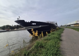 Go 1883 - Night River Cruiser - 113m