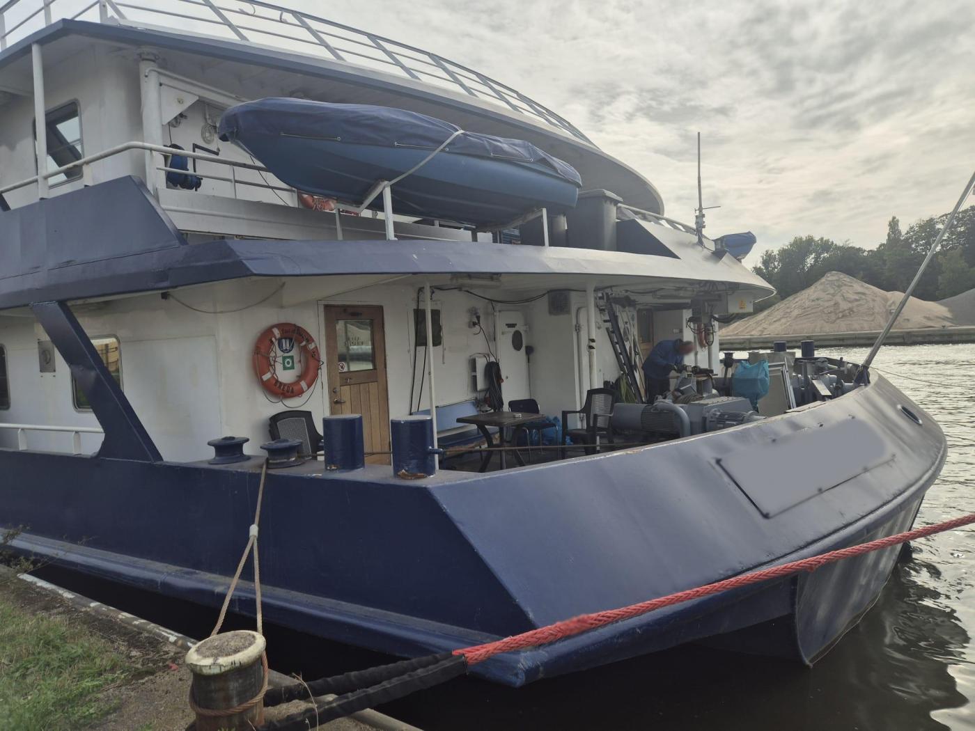 Go 1883 - Night River Cruiser - 113m