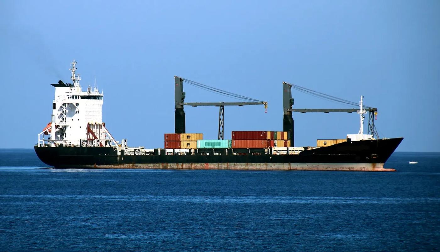 Go 1888 - Container vessel - 133m