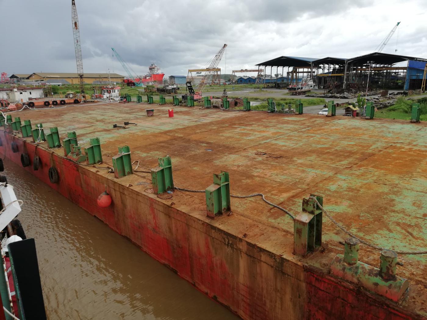Go 1895 - Flat top deck barge - 85M
