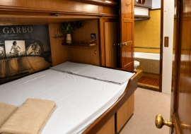 Go 1898 - Day Cruise Ship - 32m