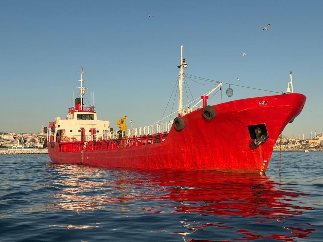 Go 1900 - Oil Product Tanker - 58m