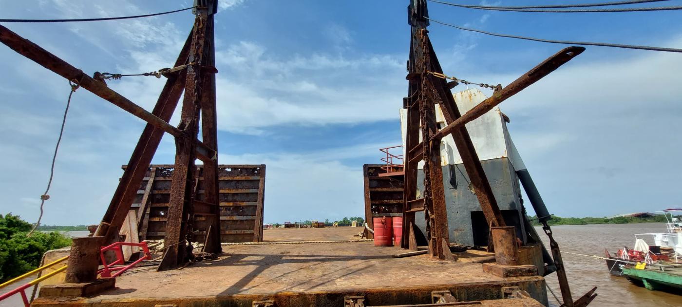 Go 1777 - Flat top deck barge - 105m