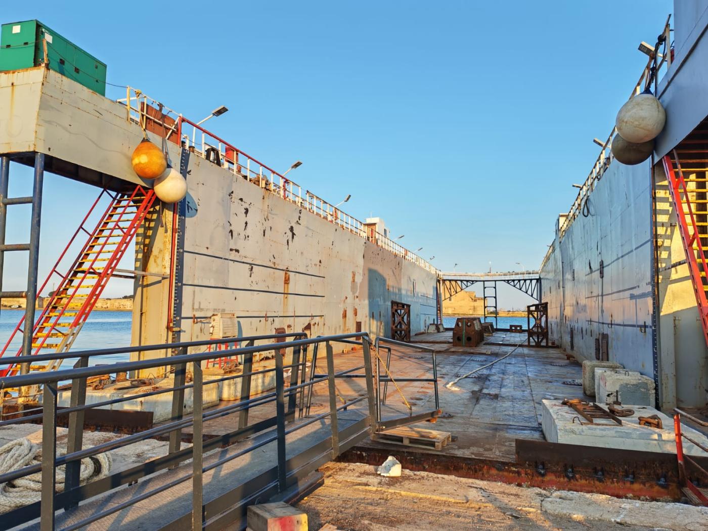 Go 0053 - Floating Dock - 77m