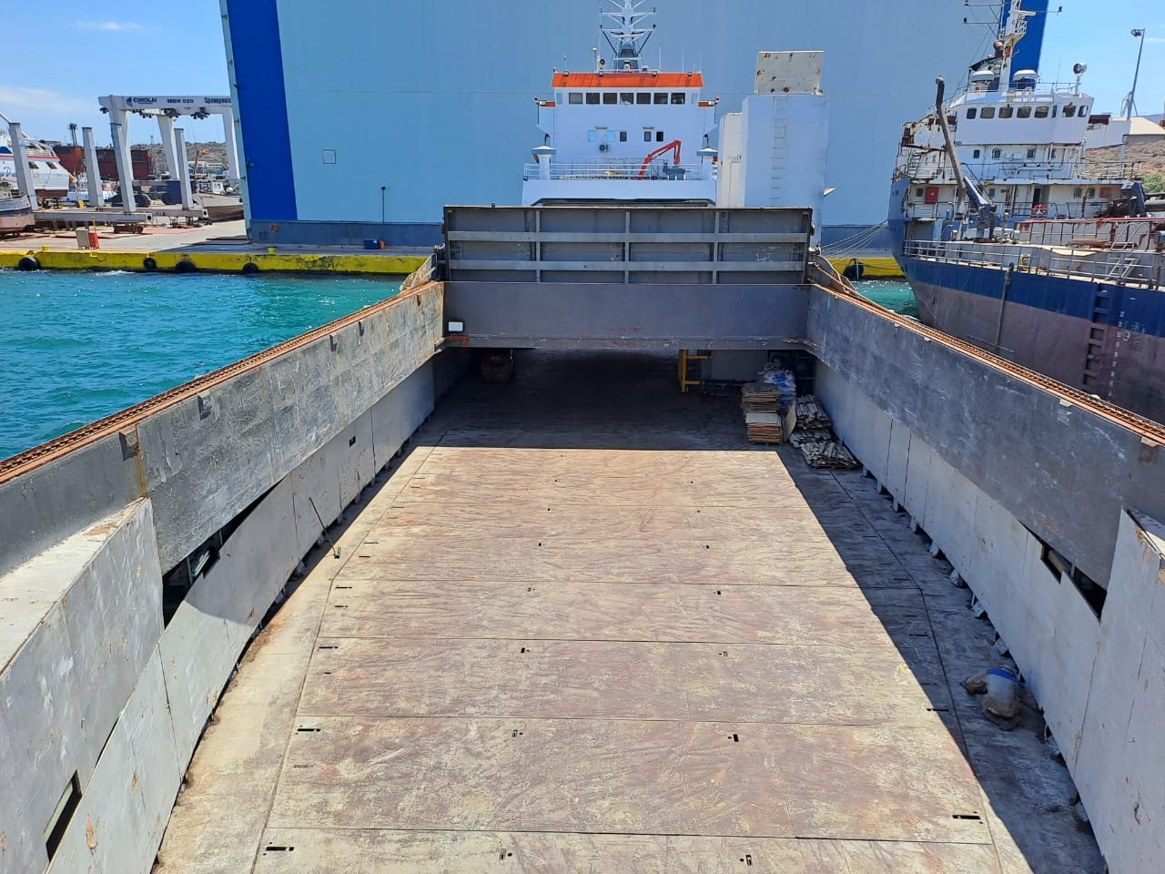 Go 0719 -  Pallet Carrier - 85m