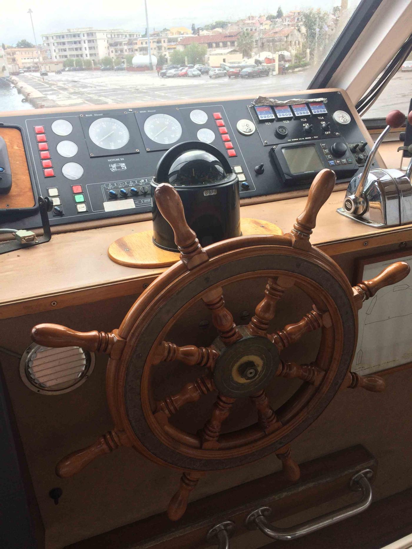 Go 0745 - Day Passenger Boat - 29m