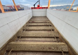 Go 1016 - Bottom Door Barge - 64m